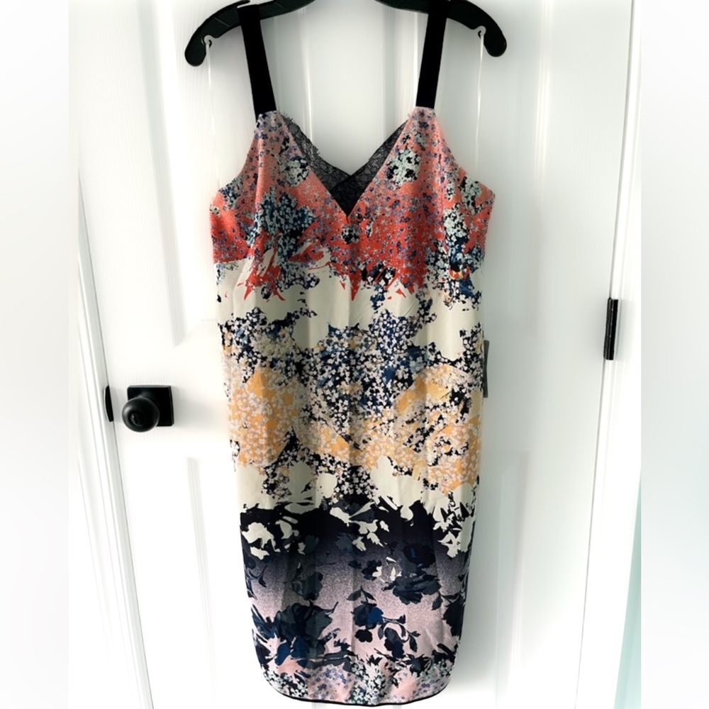 Gorgeous Adelyn Rae Print & Lace Dress // Sz. Med. // NWT - Picture 2 of 15